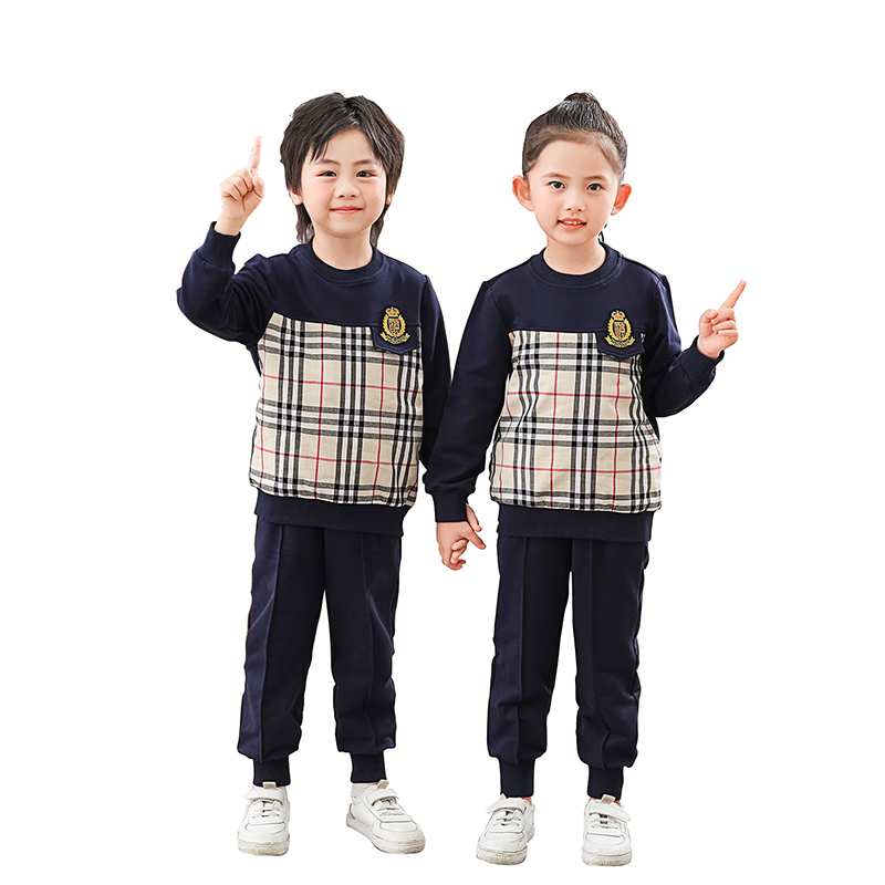 幼兒園園服　秋冬運(yùn)動服93